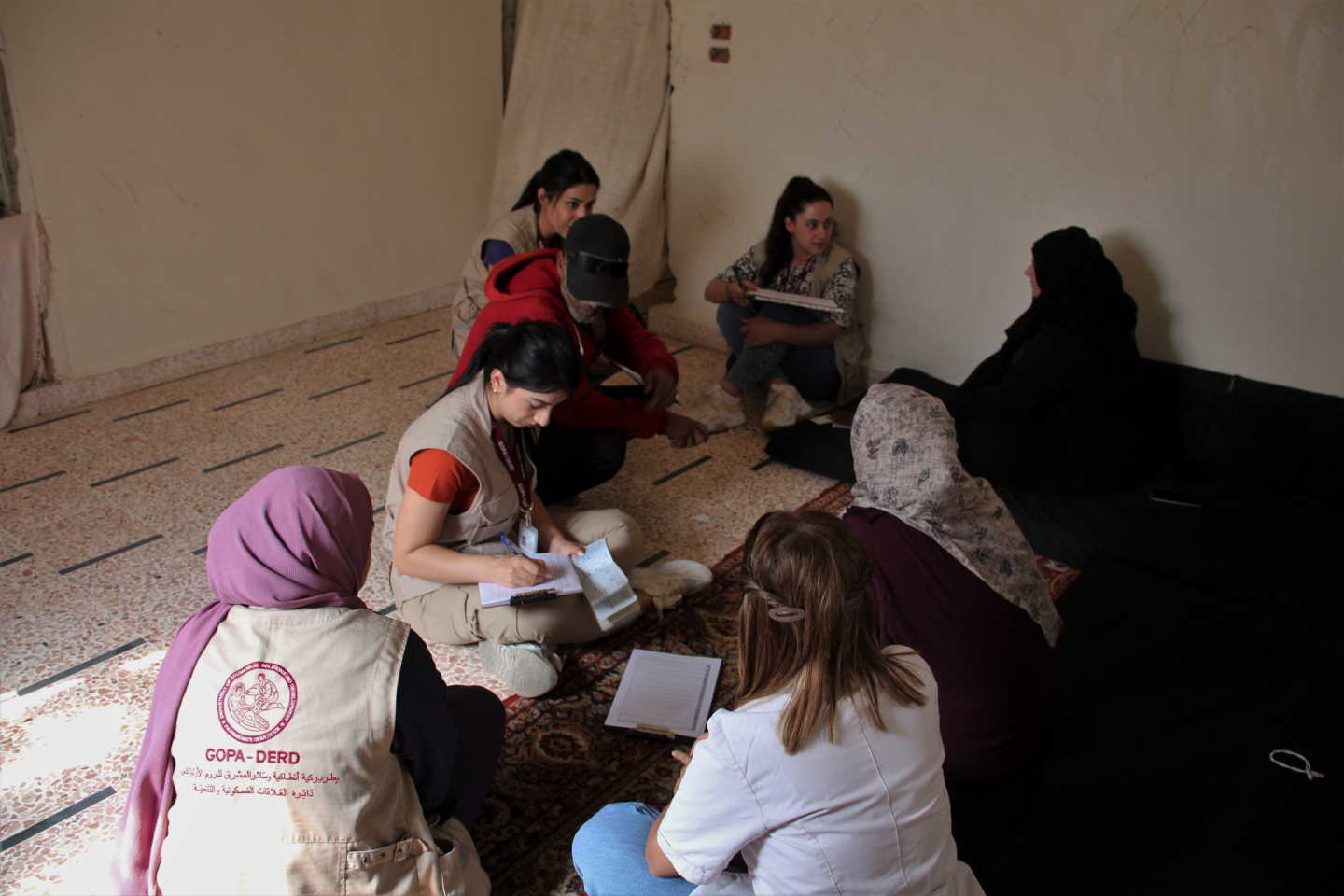 within the emergency response to those displaced from ‎Lebanon ...